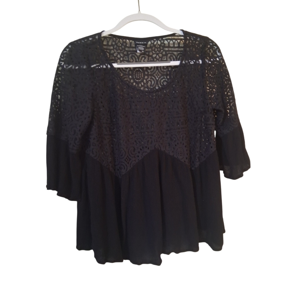 EUC TORRID Sz.‎ M Black Lace Pullover Blouse